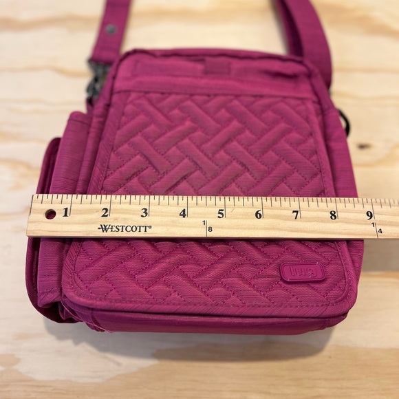 Lug RFID Convertible Crossbody Bag - Picture 4 of 12